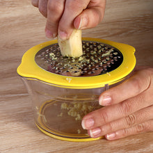 Load image into Gallery viewer, inventive stain resistant steel corn planer multifunction peeling corn thresher practical kitchenware kitchen gadgets