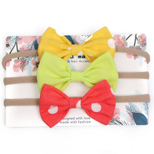 Load image into Gallery viewer, 3pcs/lot Cute Bow Baby Headband for Girl Nylon Head Bands Turban Newborn Headbands Hairbands for Kids Baby Hair Accessories