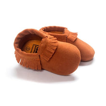 Load image into Gallery viewer, 2020 PU Suede Leather Newborn Baby Moccasins Shoes Soft Soled Non-slip Crib First Walker