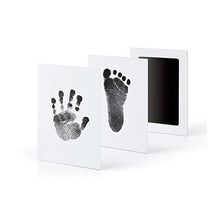 Load image into Gallery viewer, Safe Non-toxic Baby Footprints Handprint No Touch Skin Inkless Ink Pads Kits for 0-6 months Newborn Pet Dog Paw Prints Souvenir